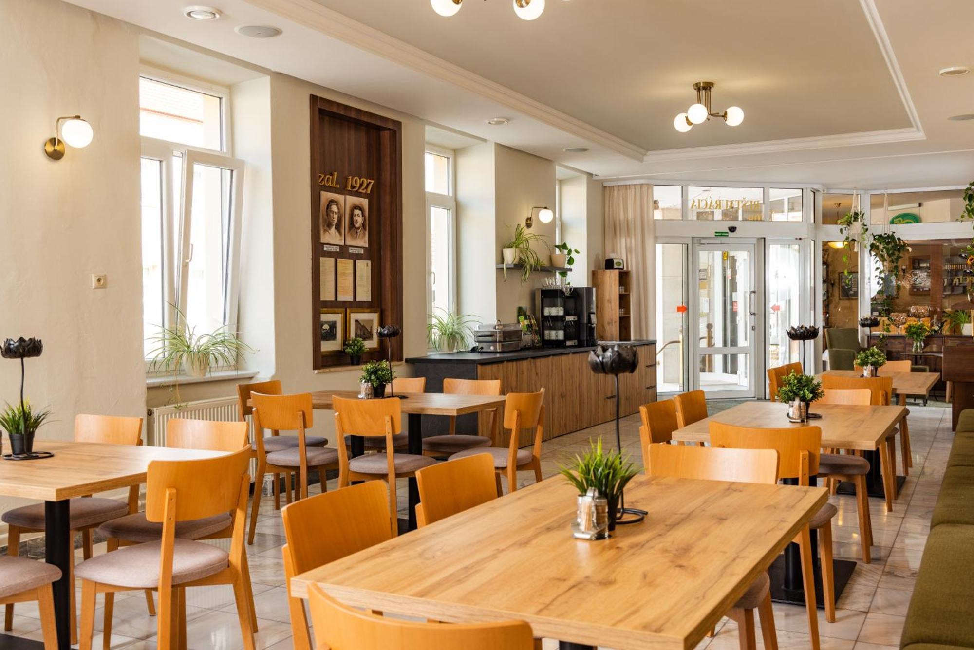 Hotel Lipa Bojnice Eksteriør bilde